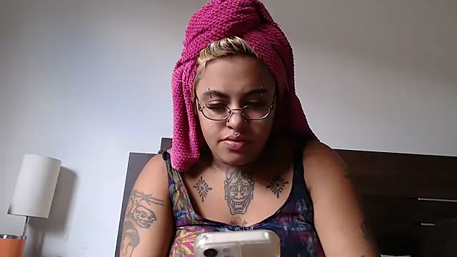 lolafairytail online show from March 4, 12:55 pm