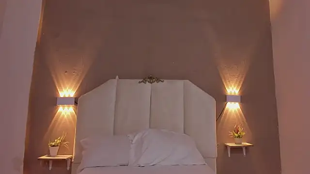 Juliette  3 online show from March 25, 2:12 pm