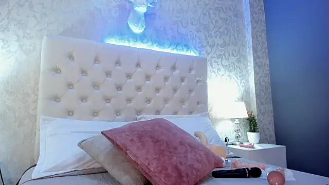 Snapshot of MalejaSanz chatting on March 12, 6:33 pm MalejaSanz online show from March 12, 6:33 pm