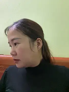 Snapshot of Baby-sexy96 chatting on February 6, 5:25 am Baby-sexy96 online show from February 6, 5:25 am