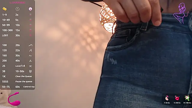 Thayssa ross online show from November 30, 2:43 pm