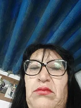 clarita 01 online show from April 16, 2:07 pm