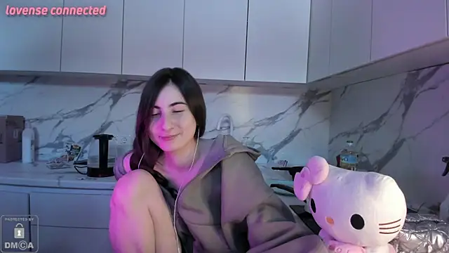 Ayesha Thebestt online show from January 17, 6:51 am