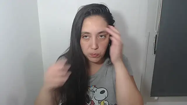 Snapshot of lulitasexy chatting on February 2, 1:55 am lulitasexy online show from February 2, 1:55 am