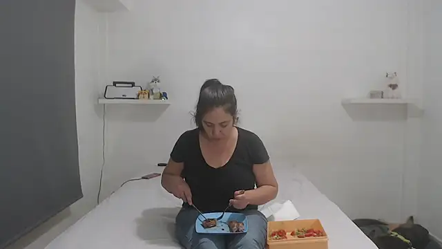 lulitasexy online show from March 22, 1:20 am