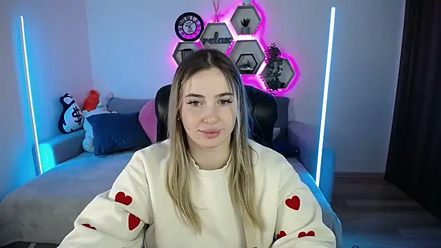 SabrinViolet online show from October 20, 8:04 am