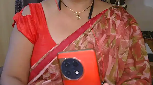 Snapshot of Cute_Ruhi99 chatting on February 24, 9:10 am Cute Ruhi99 online show from February 24, 9:10 am