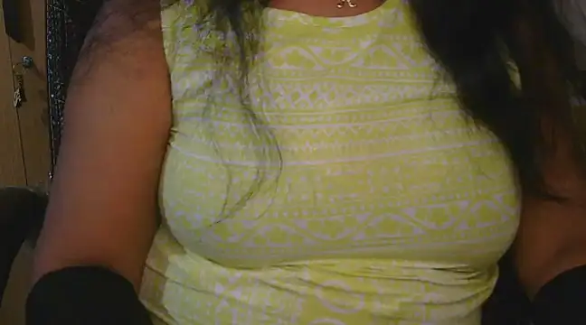 Snapshot of Cute_Ruhi99 chatting on March 3, 7:21 am Cute Ruhi99 online show from March 3, 7:21 am