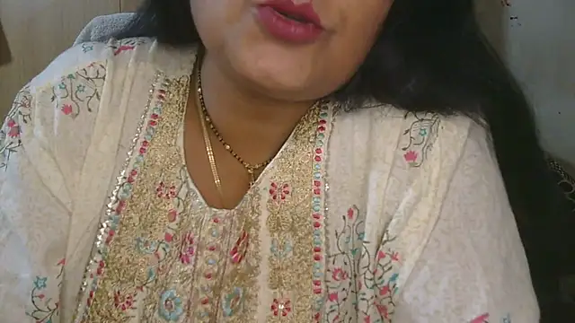 Snapshot of Cute_Ruhi99 chatting on November 23, 10:04 am Cute Ruhi99 online show from November 23, 10:04 am