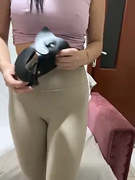 gizemseks online show from November 13, 6:23 am