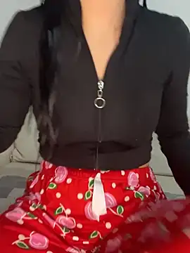 gizemseks online show from November 26, 5:47 pm