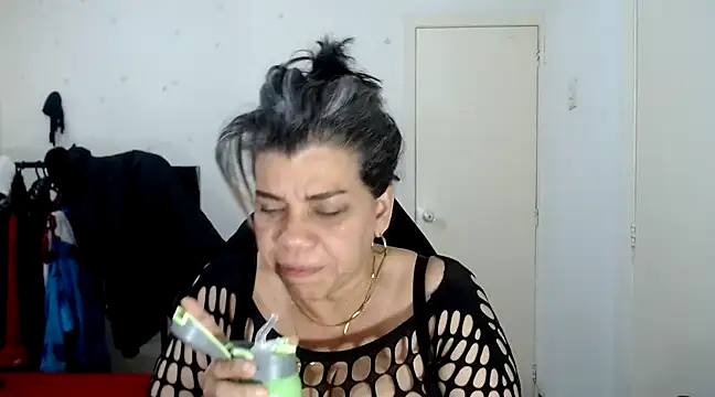 vikyadams online show from March 7, 8:56 am