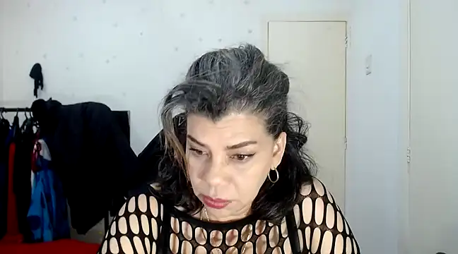 vikyadams online show from March 7, 1:07 pm