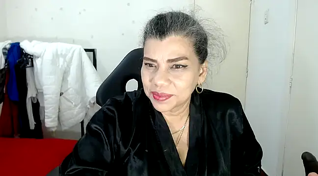 vikyadams online show from March 12, 11:42 am