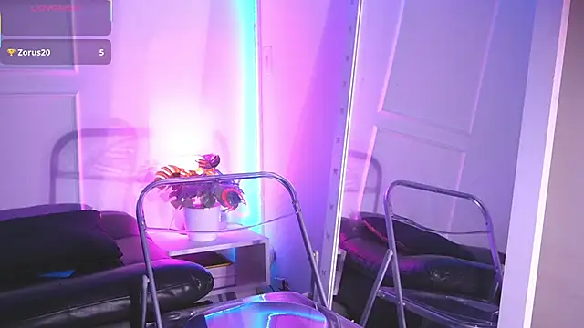 catalina  lovers online show from May 22, 6:57 pm