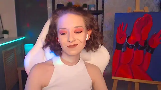 Snapshot of FascinatingEyess chatting on January 7, 9:14 pm FascinatingEyess online show from January 7, 9:14 pm