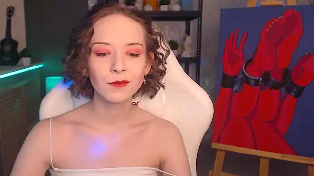 Snapshot of FascinatingEyess chatting on October 6, 6:38 pm FascinatingEyess online show from October 6, 6:38 pm