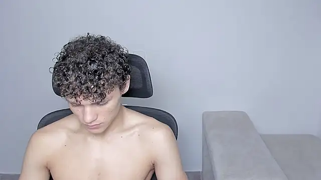 laurent nova online show from September 16, 6:31 pm