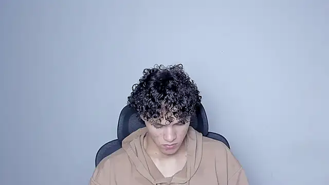 laurent nova online show from November 14, 9:08 am