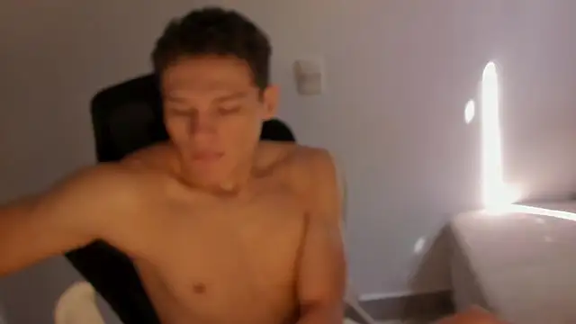 laurent nova online show from February 14, 6:48 pm