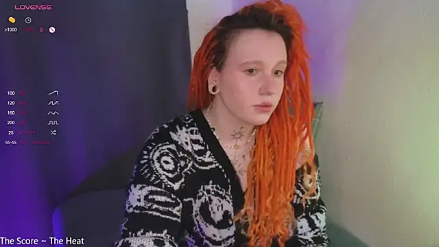 Snapshot of The_Full_Red_Moon chatting on September 25, 11:03 am The Full Red Moon online show from September 25, 11:03 am