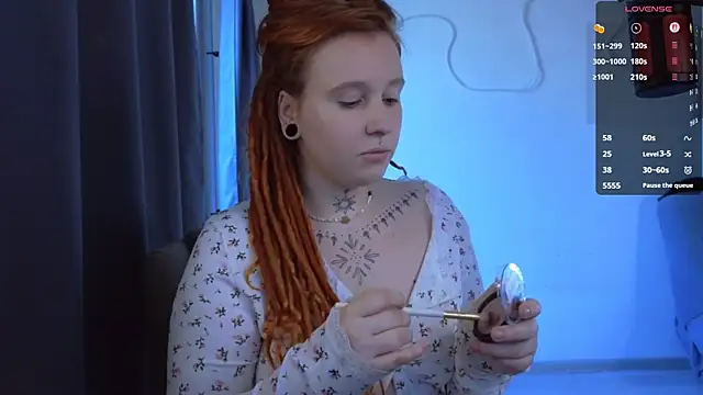 The Full Red Moon online show from April 13, 3:12 am