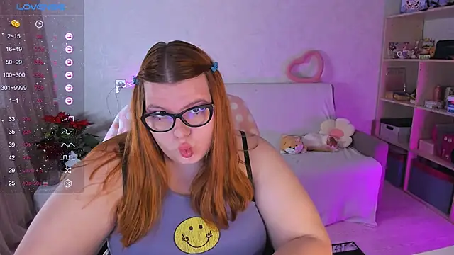 Snapshot of Melissa_Purr chatting on December 13, 3:27 am Melissa Purr online show from December 13, 3:27 am