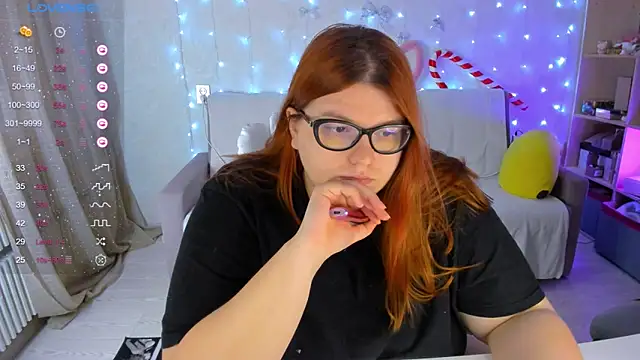Snapshot of Melissa_Purr chatting on January 11, 7:49 pm Melissa Purr online show from January 11, 7:49 pm
