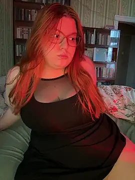 Snapshot of Melissa_Purr chatting on October 24, 9:17 am Melissa Purr online show from October 24, 9:17 am