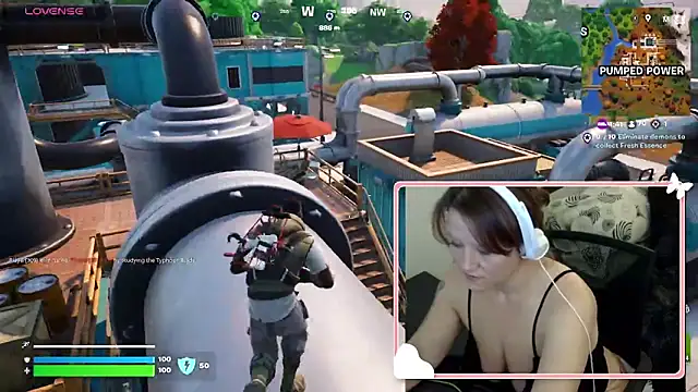 Snapshot of ziggyspice chatting on February 8, 6:43 am ziggyspice online show from February 8, 6:43 am