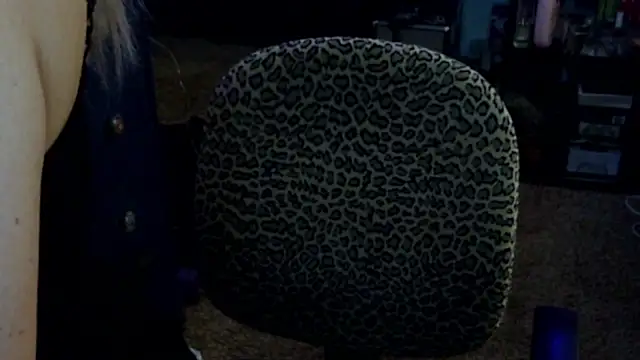 Snapshot of ziggyspice chatting on September 25, 2:37 am ziggyspice online show from September 25, 2:37 am