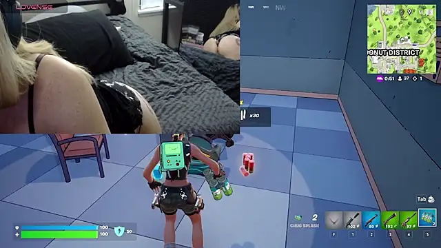 Snapshot of ziggyspice chatting on November 21, 12:21 am ziggyspice online show from November 21, 12:21 am