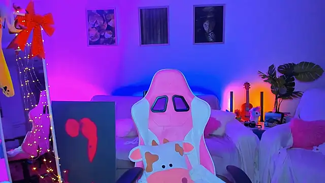 Snapshot of Alyssa_Smitt chatting on March 12, 2:30 am Alyssa Smitt online show from March 12, 2:30 am