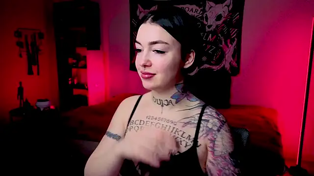 Magic Allie online show from April 14, 6:58 pm