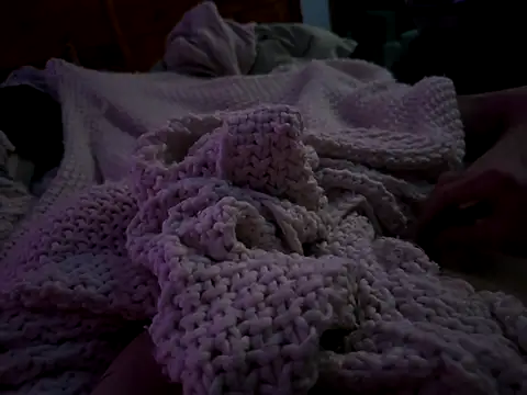 Snapshot of NC_Bald_and_Beautiful chatting on November 15, 7:16 am NC Bald and Beautiful online show from November 15, 7:16 am