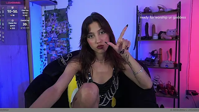 Snapshot of MissKorah chatting on November 28, 8:33 pm MissKorah online show from November 28, 8:33 pm