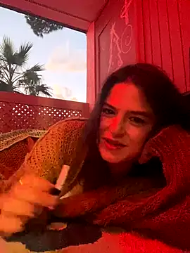 SafeinouterSpace online show from December 4, 12:42 am