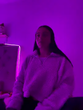 Ady 18 online show from March 6, 12:43 am