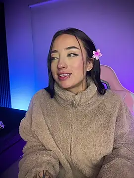 Ady 18 online show from March 28, 1:16 am