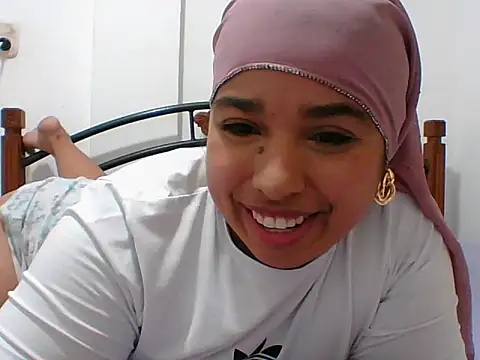 Snapshot of hurrem_had chatting on November 28, 11:35 am hurrem had online show from November 28, 11:35 am