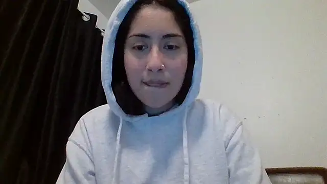 LorenaAnderson online show from March 12, 9:13 pm