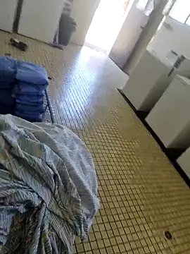 Snapshot of Off_the_Lesh chatting on November 25, 1:38 am Off the Lesh online show from November 25, 1:38 am