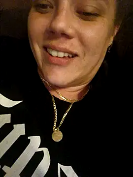 Snapshot of Off_the_Lesh chatting on November 30, 11:47 am Off the Lesh online show from November 30, 11:47 am