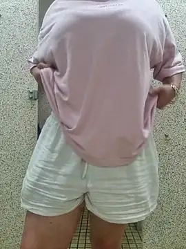 Snapshot of Off_the_Lesh chatting on January 12, 2:22 pm Off the Lesh online show from January 12, 2:22 pm