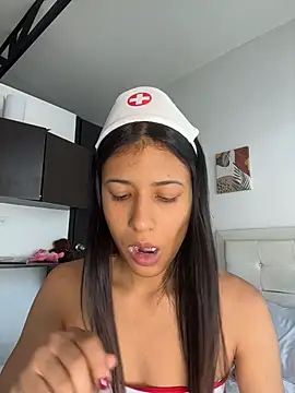 Valentinabaker online show from April 8, 9:04 pm