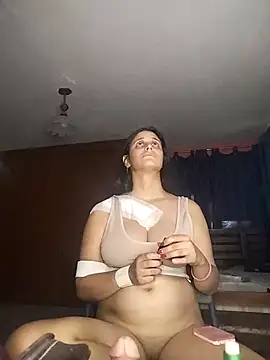 Catalinacandela online show from February 28, 8:21 pm