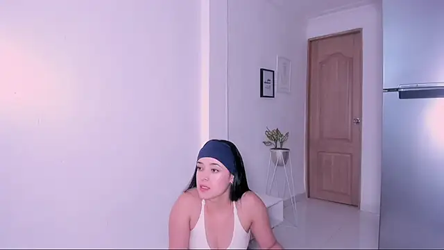 DannaHyde online show from September 16, 3:57 pm