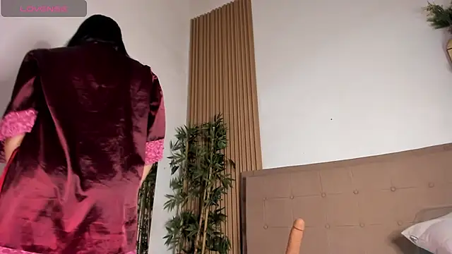 Natasha  Sccott online show from January 25, 6:13 pm