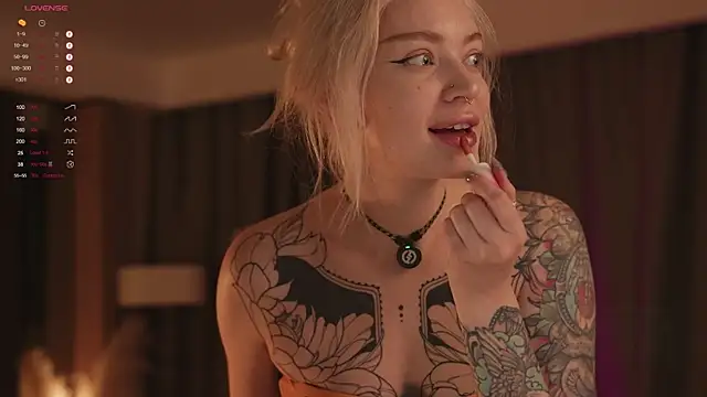 LinaKinky online show from January 30, 9:25 am