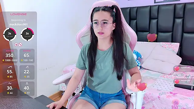 im-eliza online show from October 14, 5:25 pm